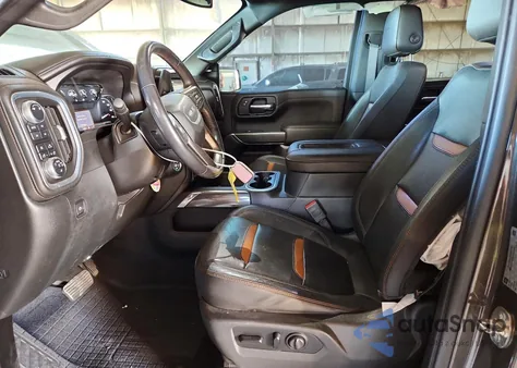 2019 GMC Sierra K1500 At4 z USA, uszkodzony, nr VIN 1GTP9EED6KZ240570